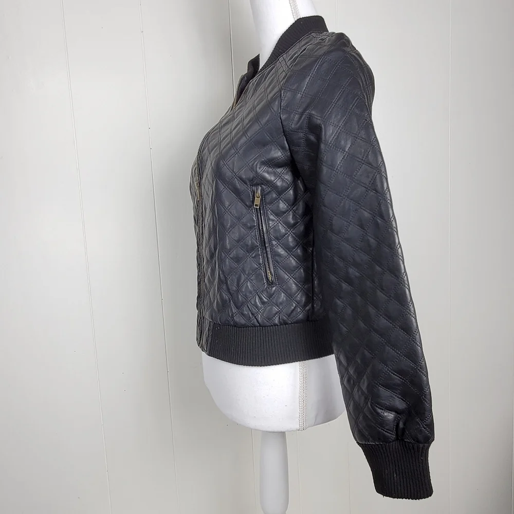 Ambiance black faux leather diamond stitch design size small coat